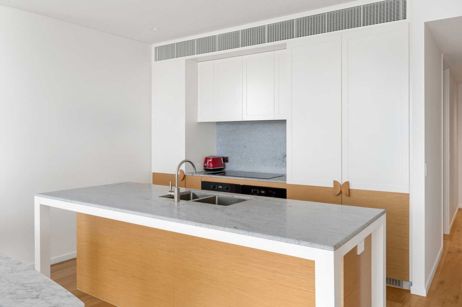 306/23 Honeysuckle Drive Newcastle