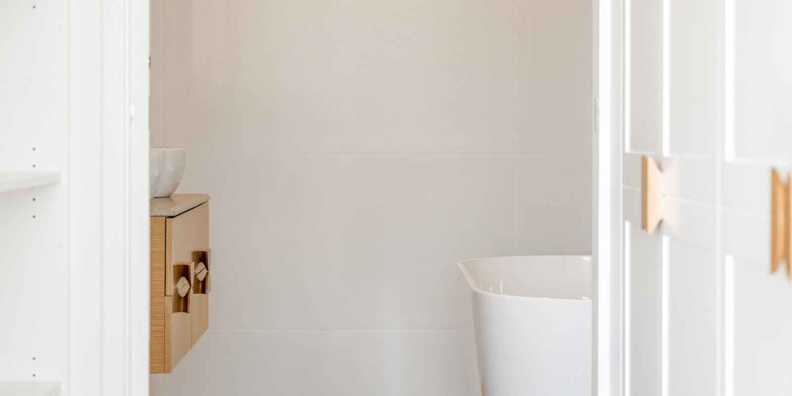 306/23 Honeysuckle Drive Newcastle