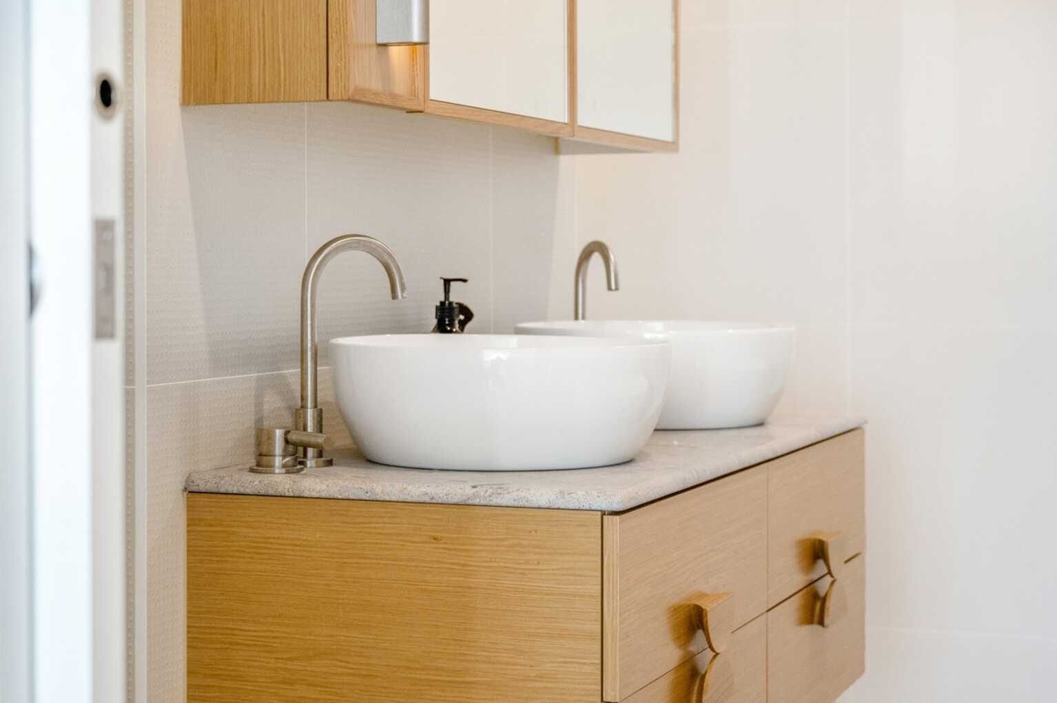 306/23 Honeysuckle Drive Newcastle