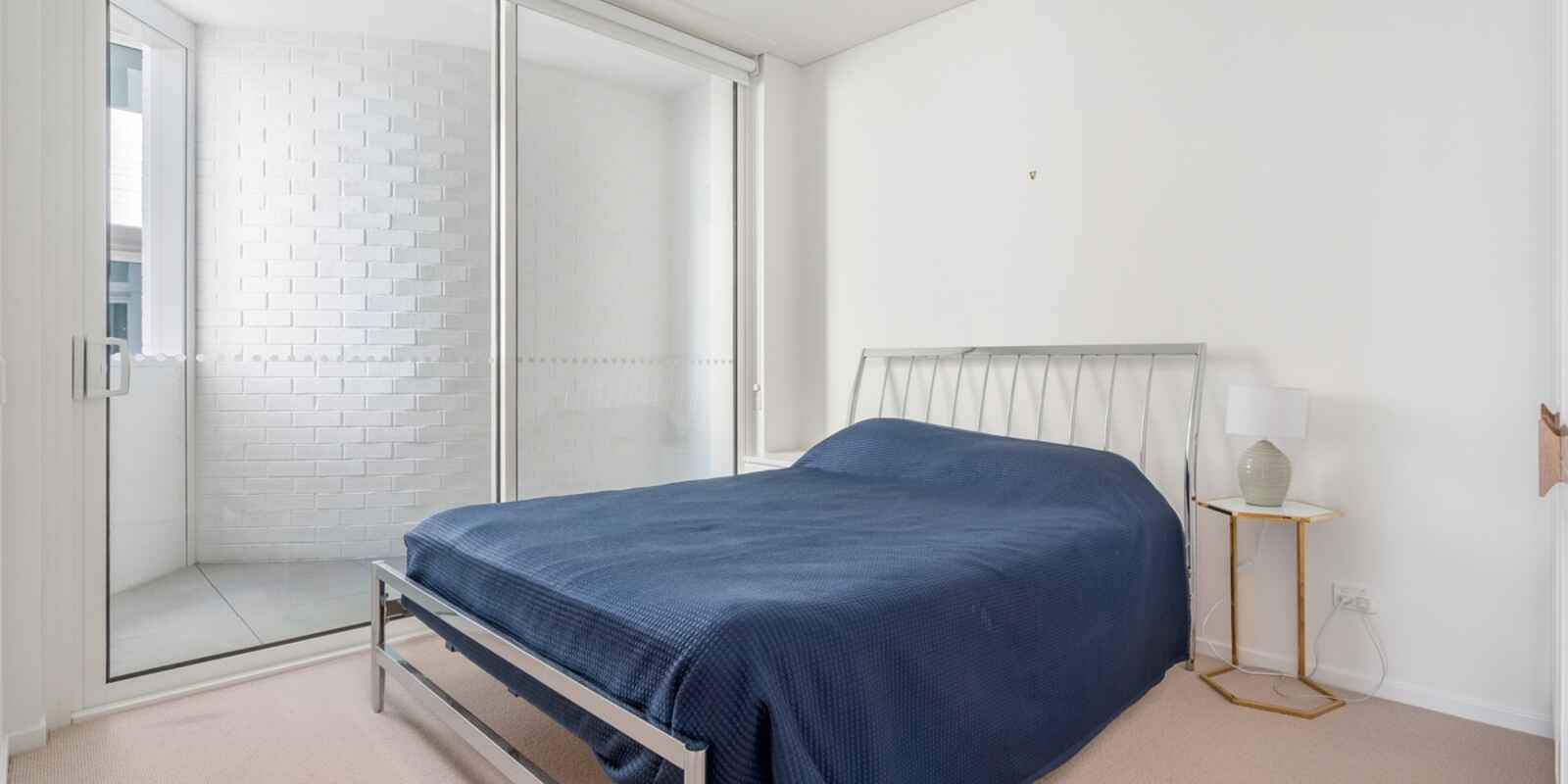 306/23 Honeysuckle Drive Newcastle