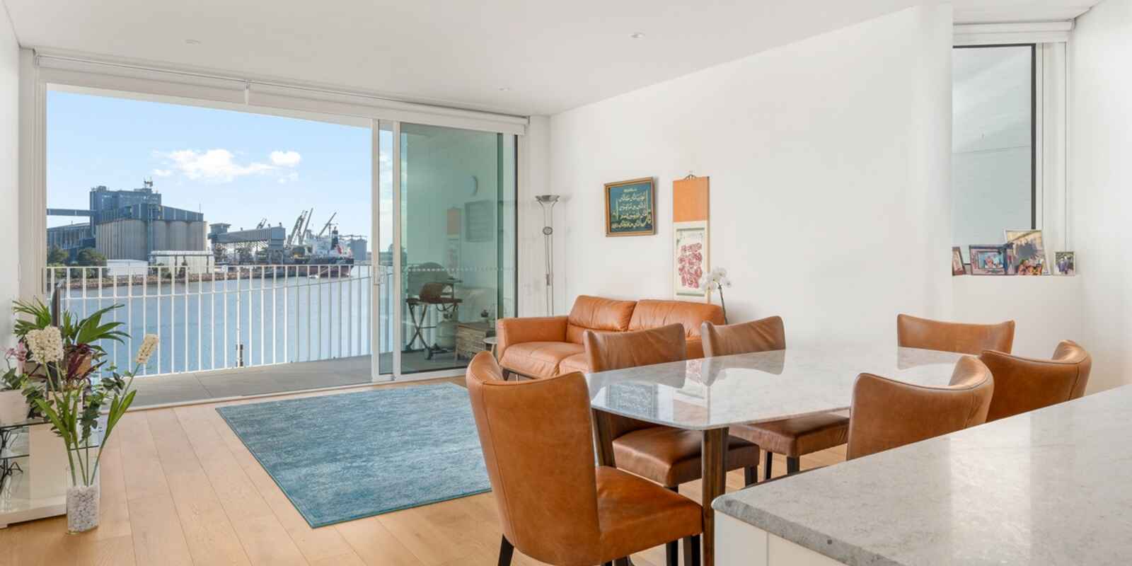 306/23 Honeysuckle Drive Newcastle