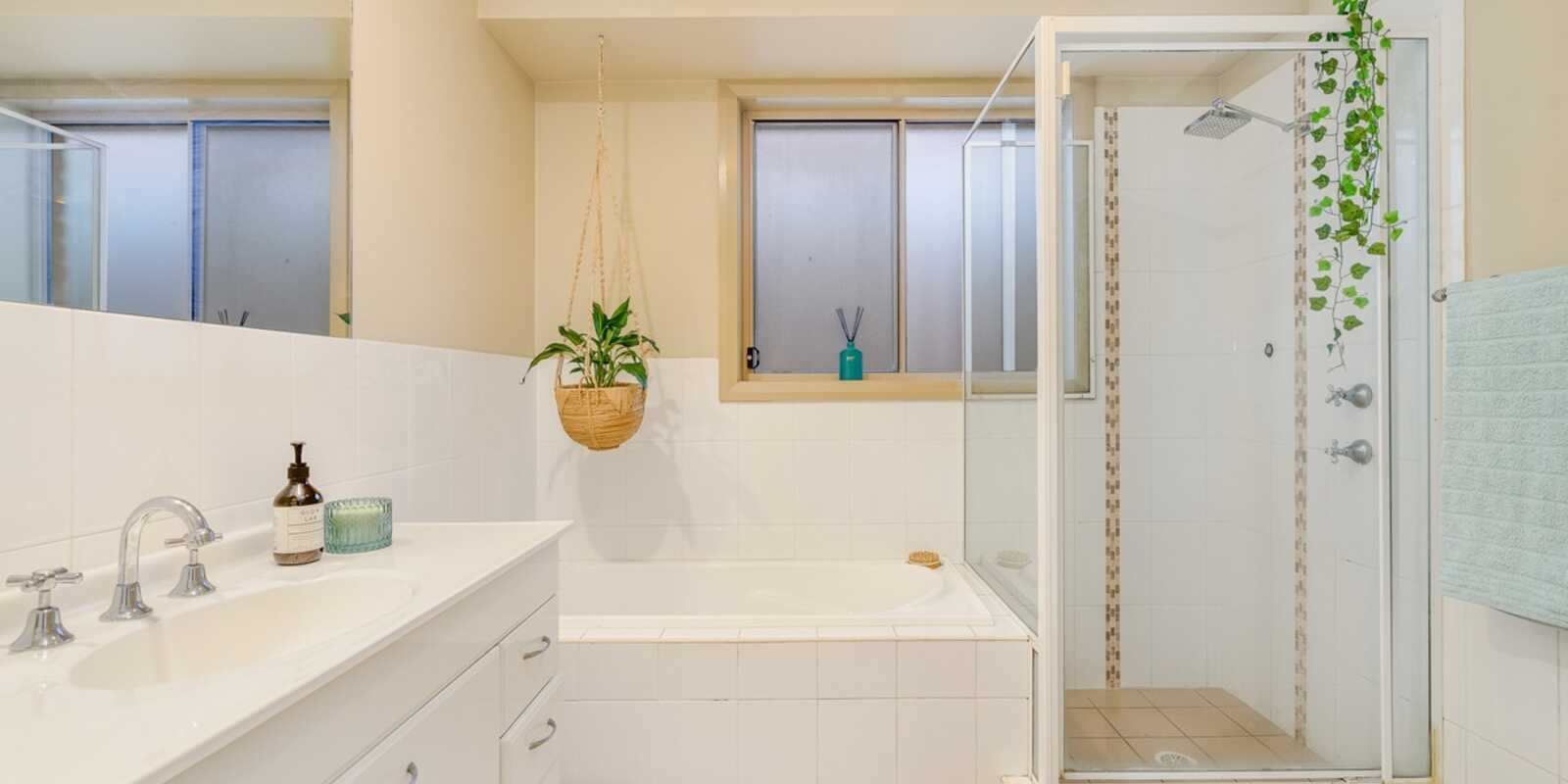 2/293 Pacific Highway Belmont North 2/293 Pacific Highway Belmont North