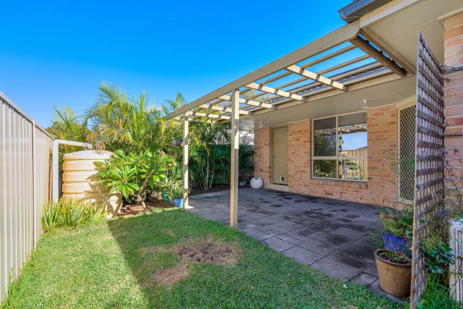 2/293 Pacific Highway Belmont North 2/293 Pacific Highway Belmont North