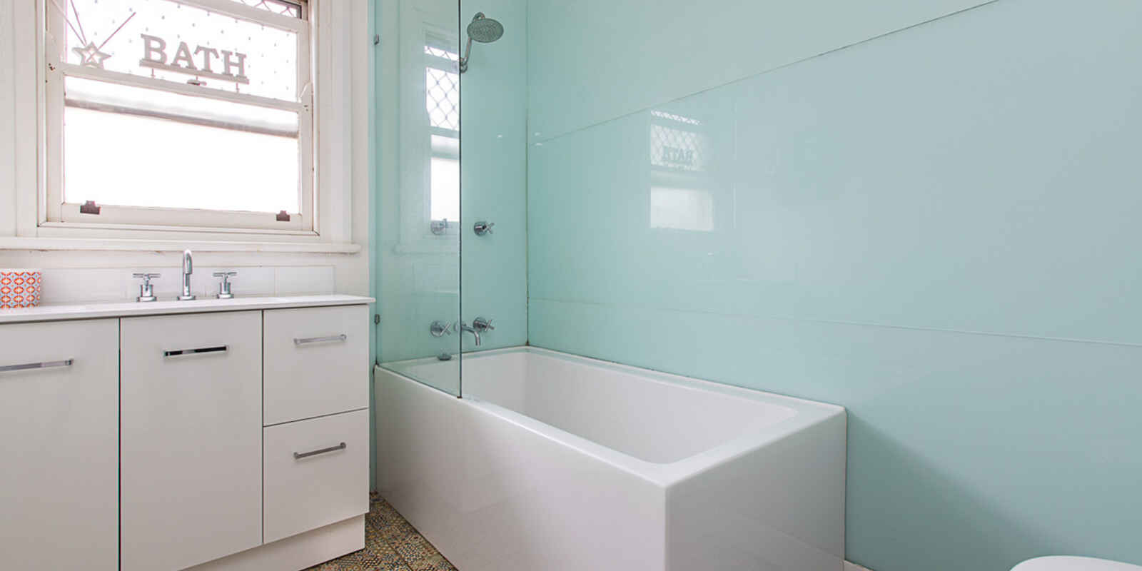 47 Docker Street Marks Point 47 Docker Street Marks Point