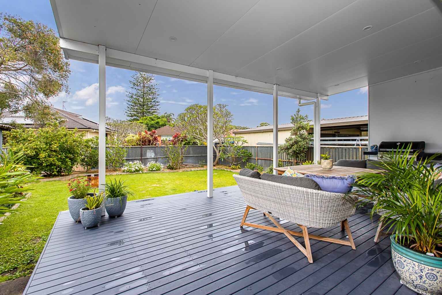 47 Docker Street Marks Point 47 Docker Street Marks Point