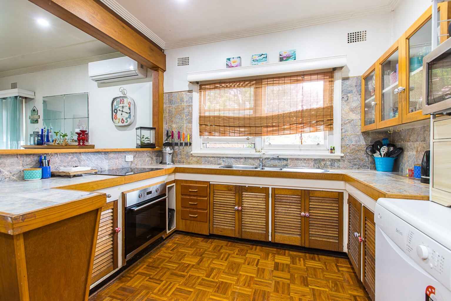 47 Docker Street Marks Point 47 Docker Street Marks Point