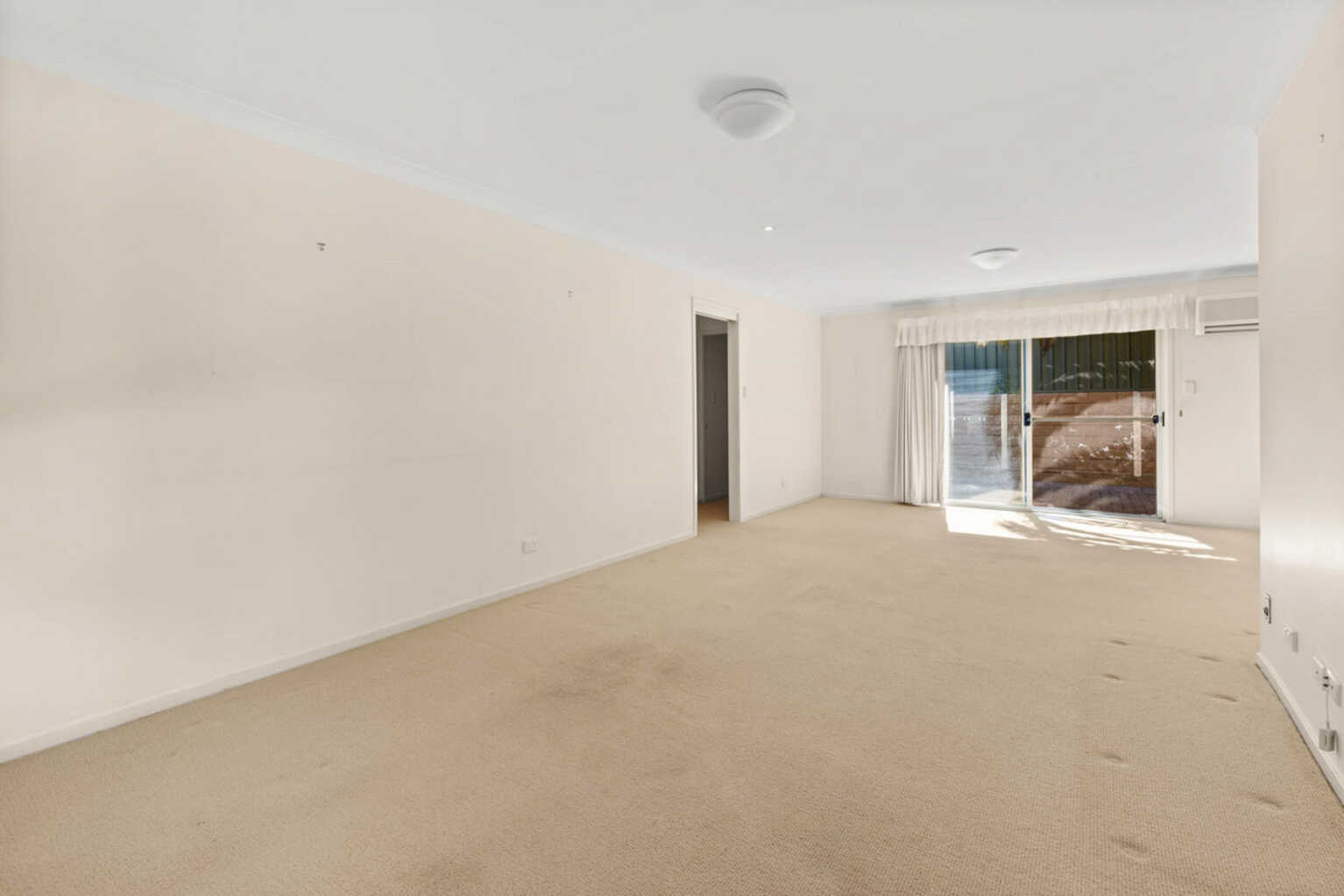 2/73 Kenibea Avenue Kahibah