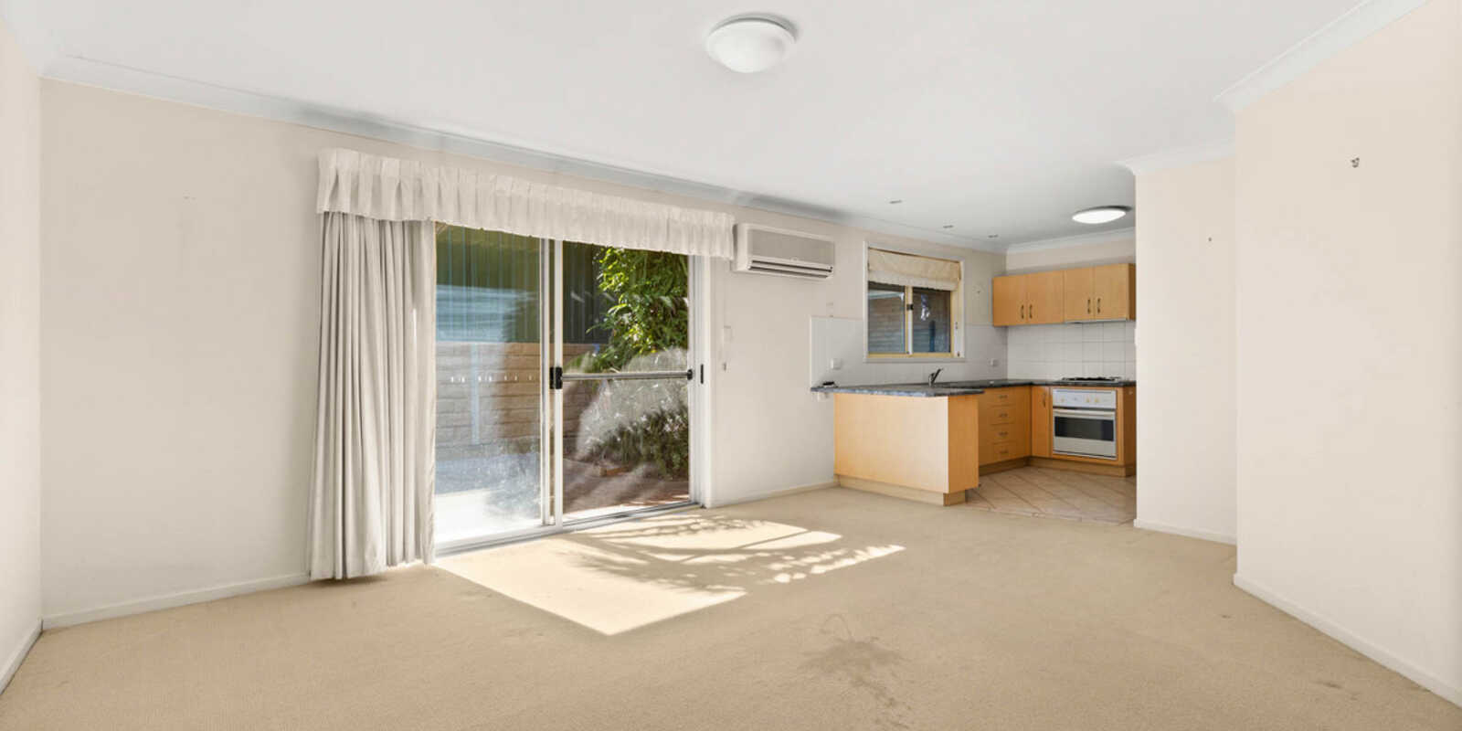 2/73 Kenibea Avenue Kahibah