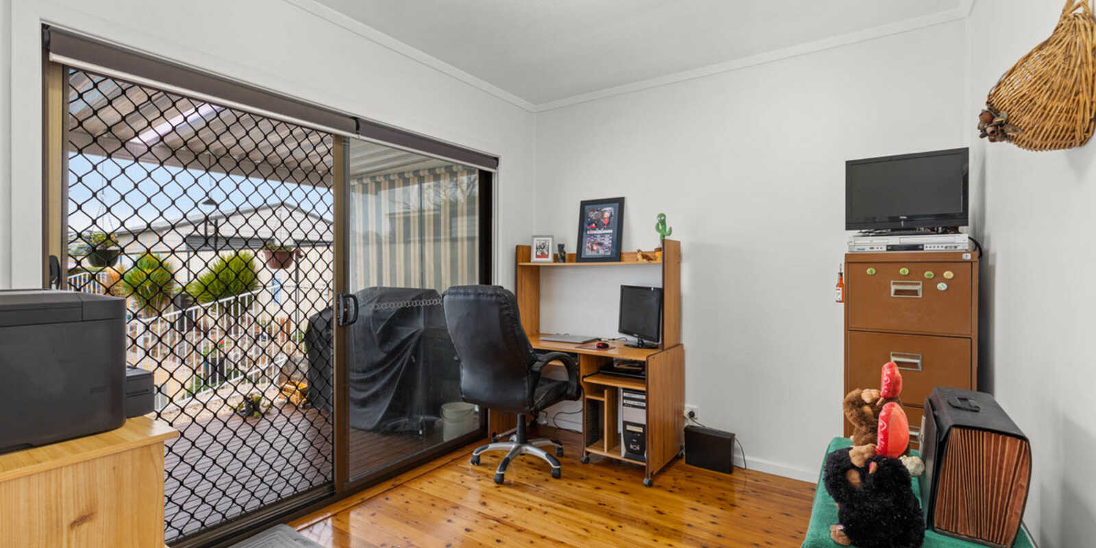 5 Maxwell Avenue Belmont North 5 Maxwell Avenue Belmont North