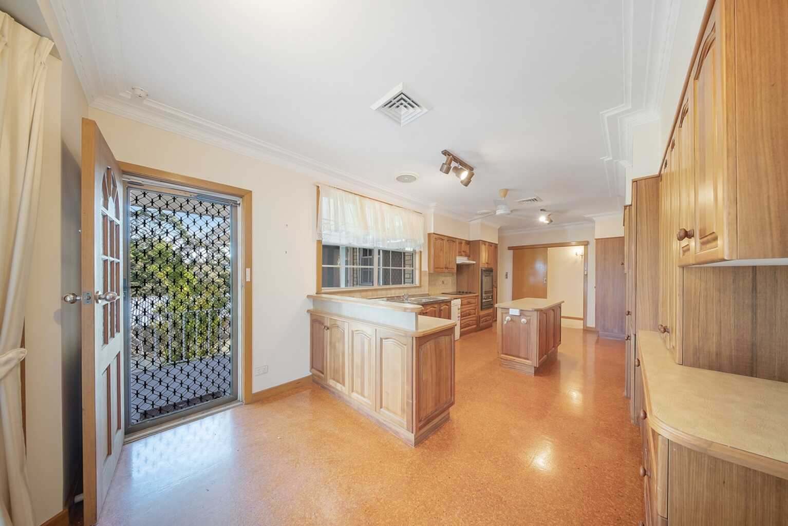 36 Madison Drive Adamstown Heights