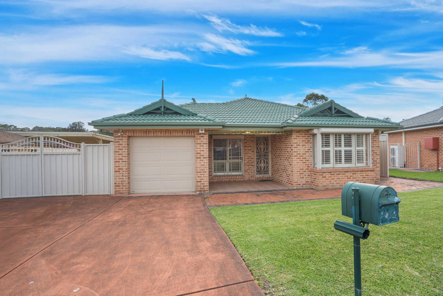 5 Angophora Close Mount Hutton