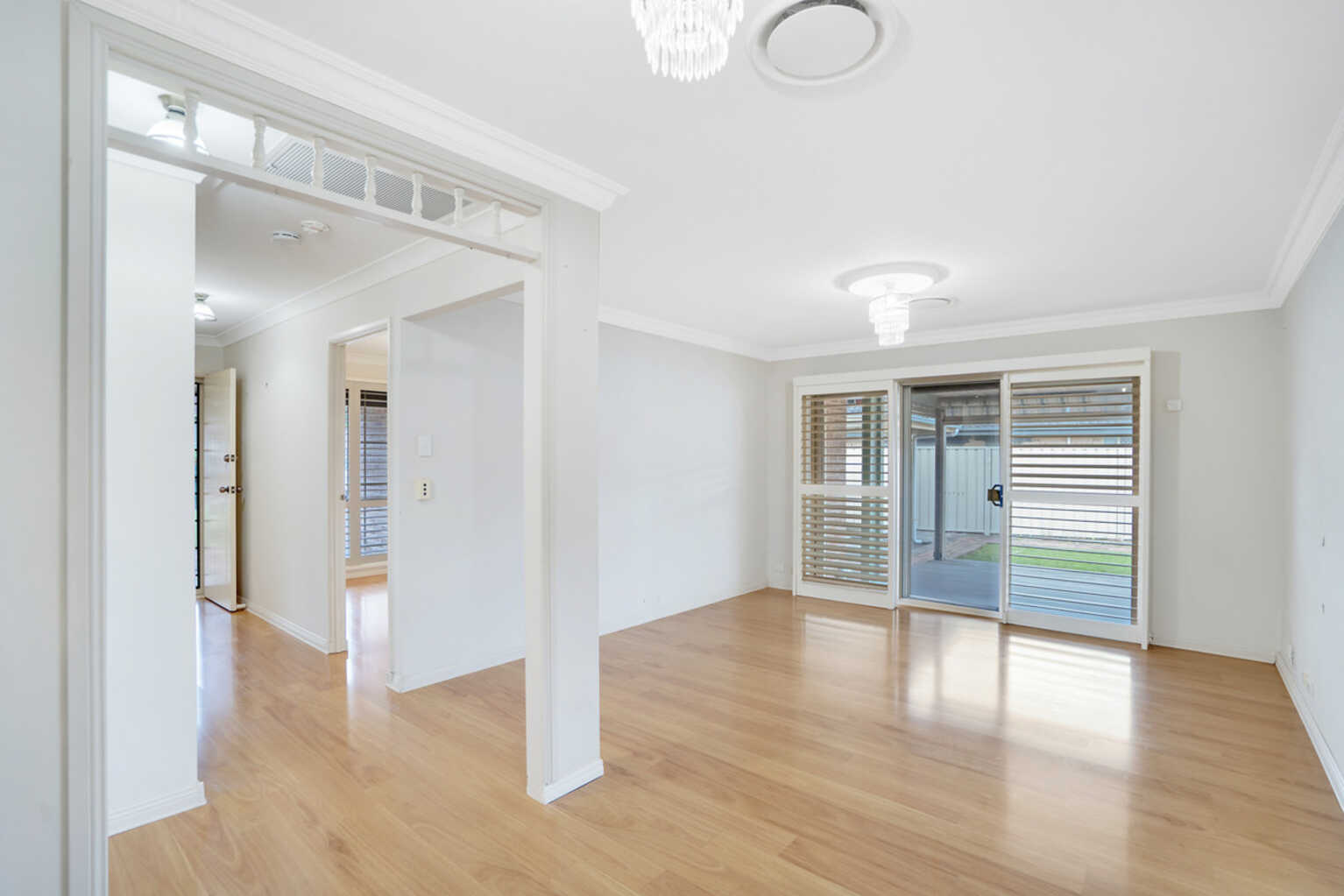 5 Angophora Close Mount Hutton