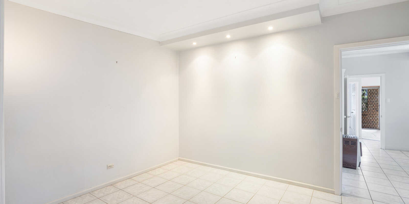3 Kirkdale Drive Kotara South