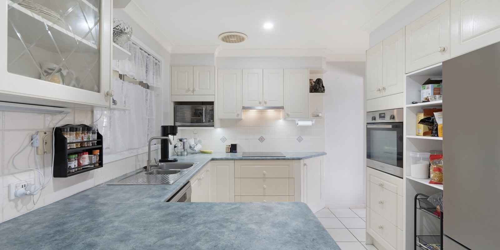 35 Galway Crescent Metford 35 Galway Crescent Metford