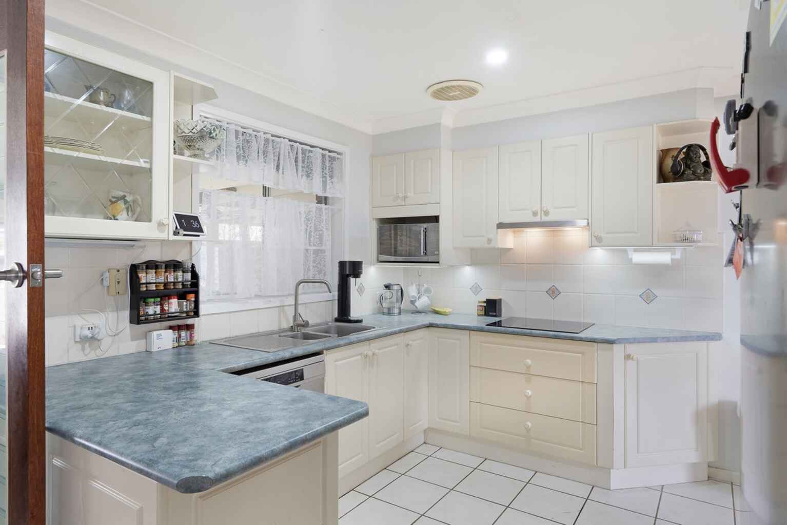 35 Galway Crescent Metford 35 Galway Crescent Metford