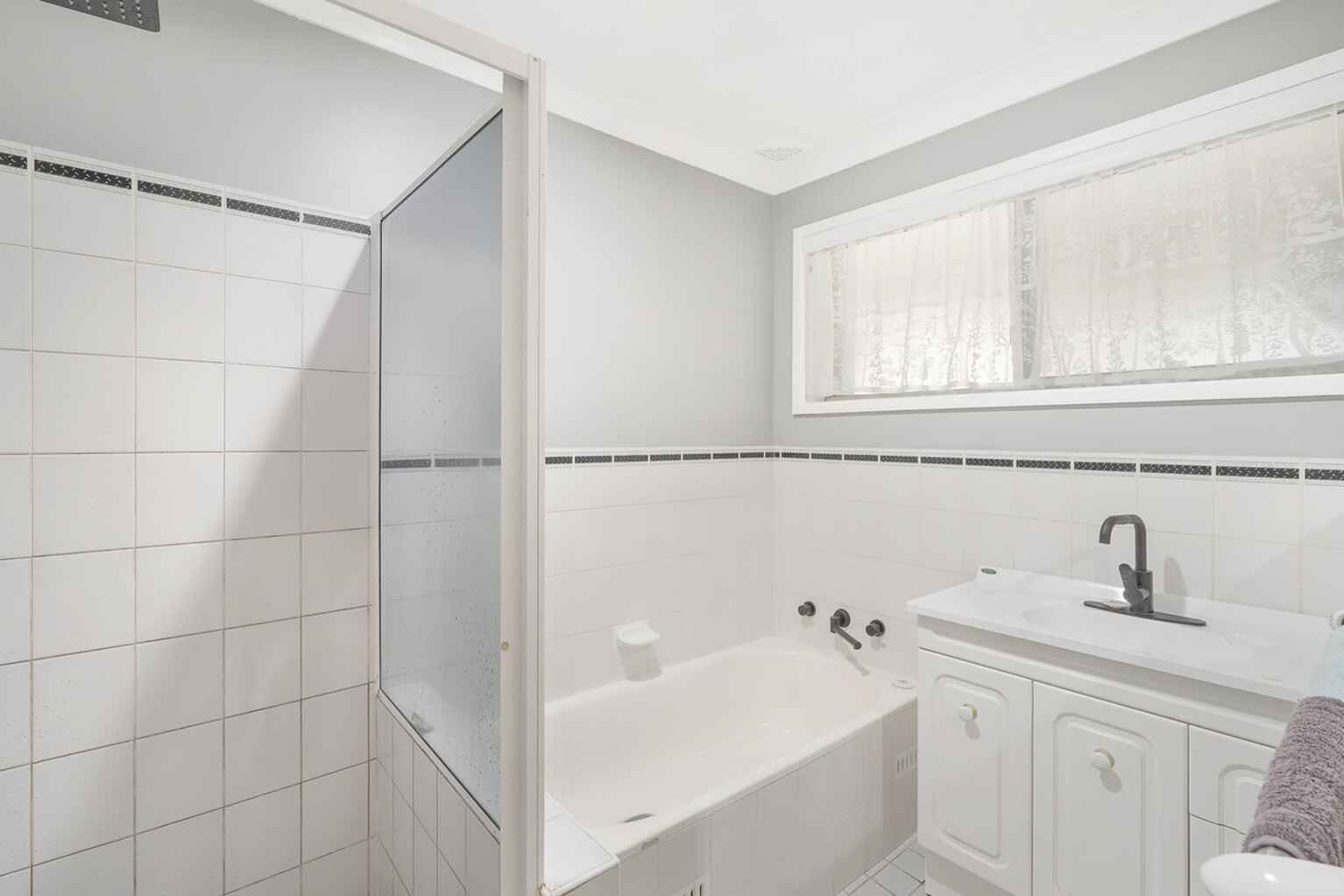 35 Galway Crescent Metford 35 Galway Crescent Metford