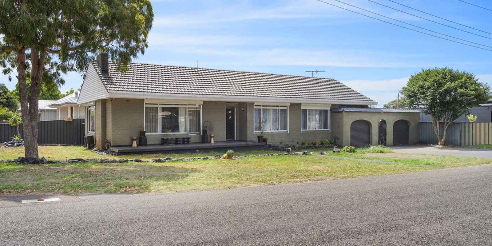 20 Harry Street Belmont South 20 Harry Street Belmont South