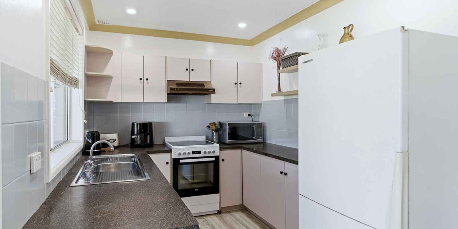 6 Ascot Street Glendale