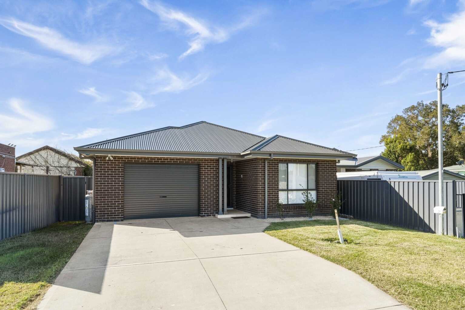 147b Wommara Avenue Belmont North