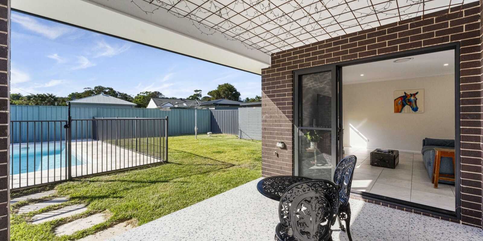 147b Wommara Avenue Belmont North
